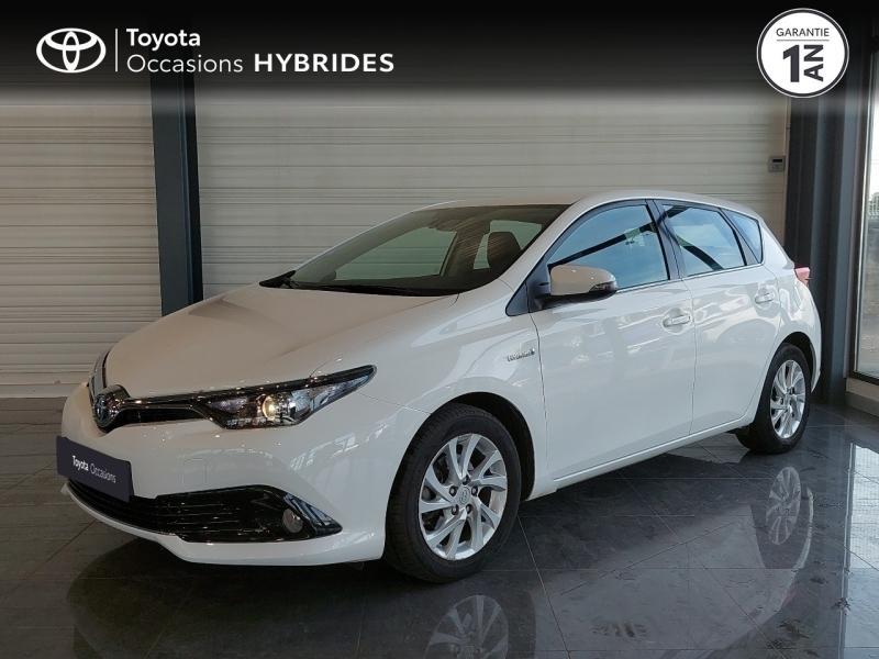 TOYOTAAurisHSD 136h Design