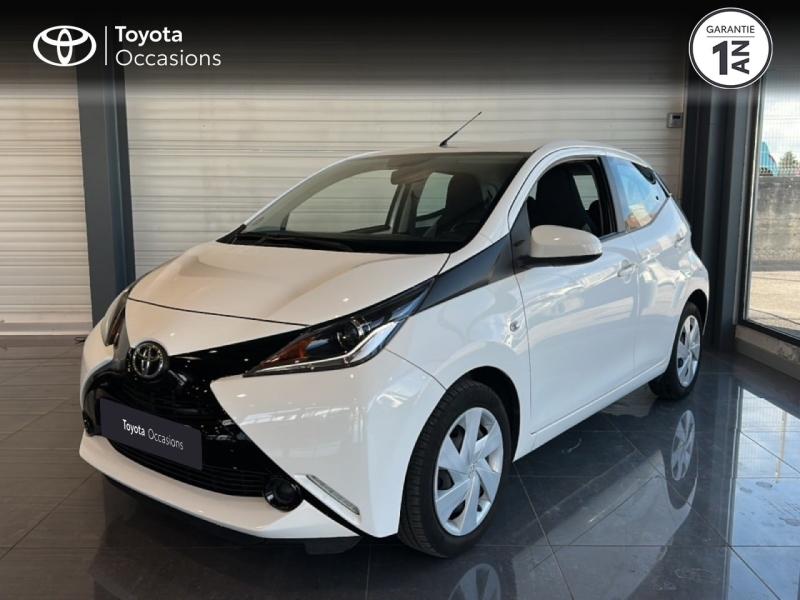 TOYOTAAygo1.0 VVT-i 69ch x-play x-shift 5p