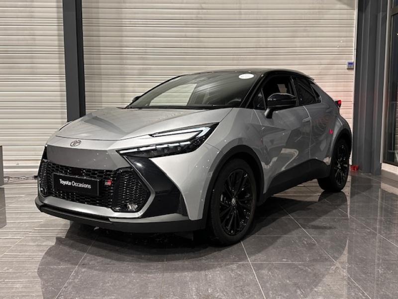 TOYOTAC-HR2.0 Hybride 200ch GR Sport NG23